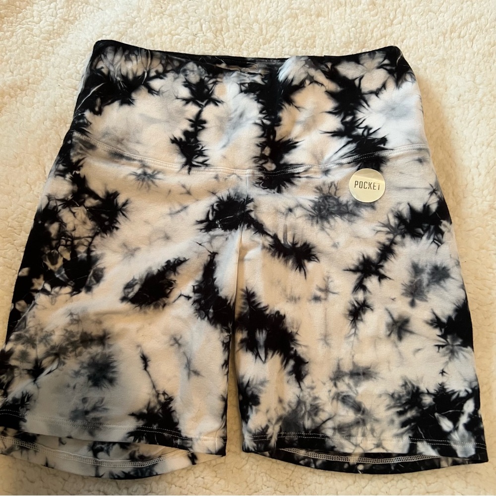 BRAND NEW VS PINK Biker Shorts